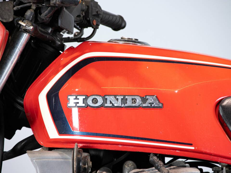 Image 18/40 of Honda CX 500 Turbo (1982)