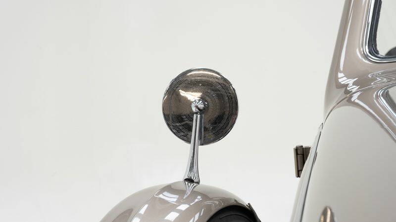 Image 13/15 of Cadillac 60 Special (1937)