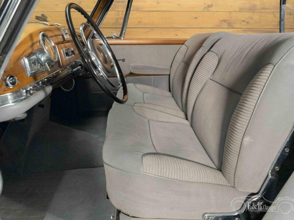 Bild 14/19 von Mercedes-Benz 300 d (1962)
