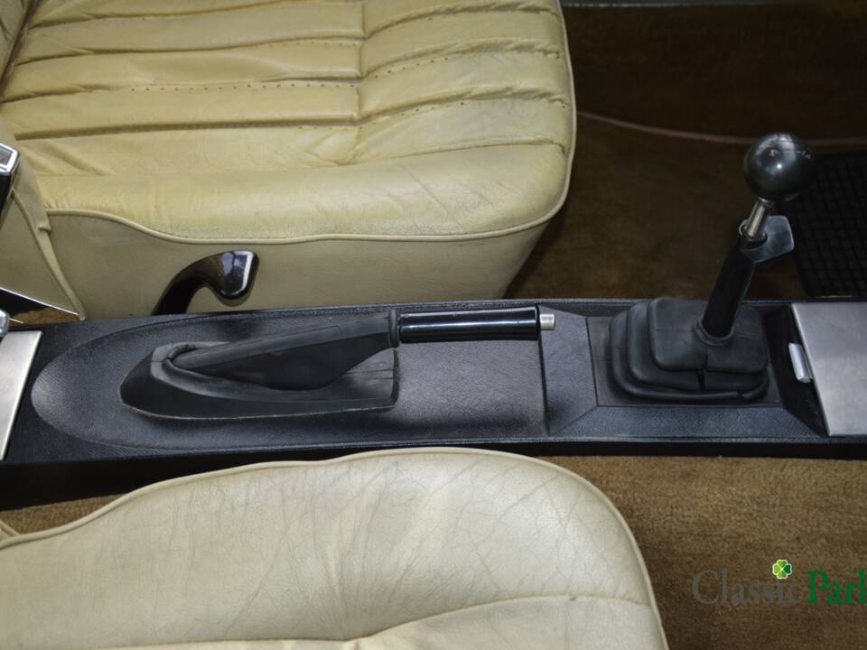 Image 35/50 of Rover 2000 TC (1976)