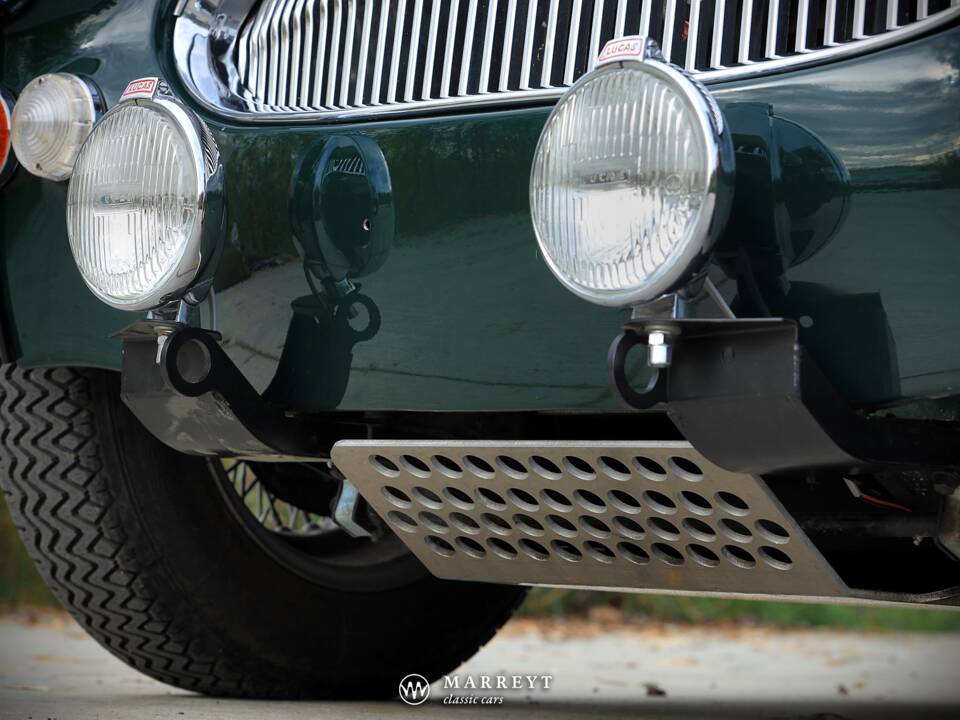 Image 19/68 of Austin-Healey 3000 Mk III (BJ8) (1966)