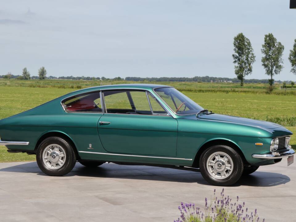 Bild 32/50 von FIAT 1300 Vignale (1965)