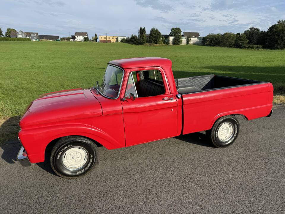 Immagine 2/20 di Ford F-100 (1964)