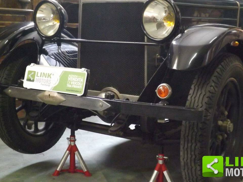 Image 2/50 de FIAT 509 A (1924)