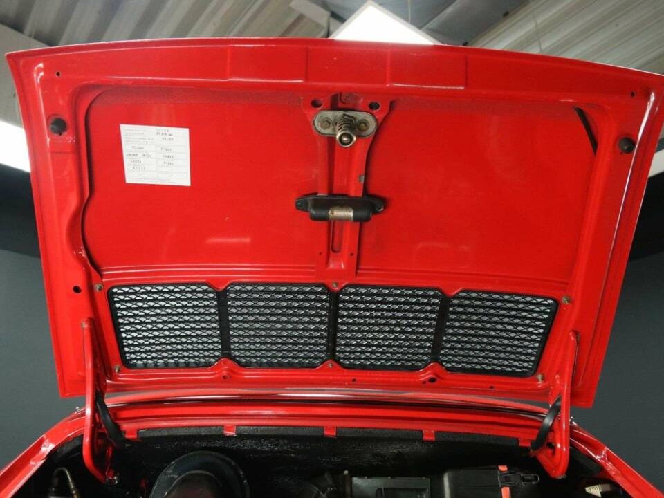 Bild 26/30 von Porsche 911 Carrera 3.2 "25 Jahre 911" (1989)