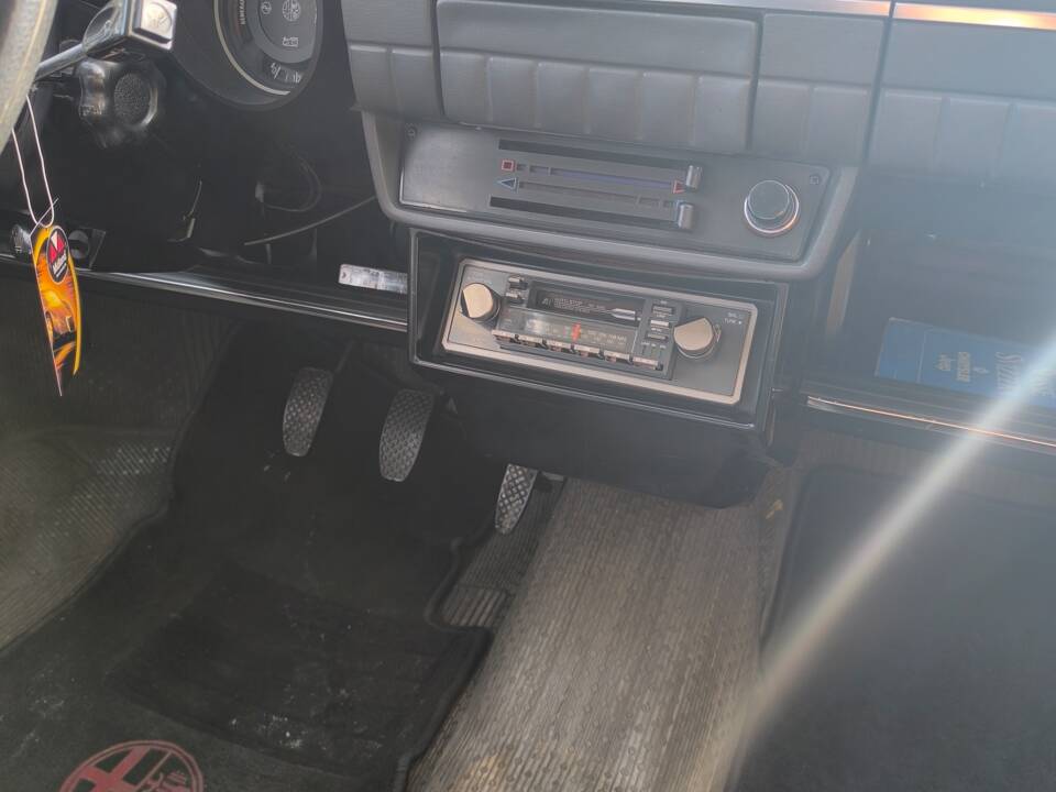 Bild 10/10 von Alfa Romeo Alfasud 1.2 Giardinetta (1975)