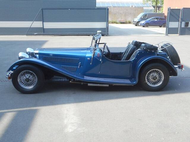 Image 16/27 of Panther J 72 (1980)