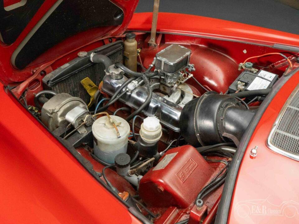 Image 19/19 of Volvo 1800 S (1967)
