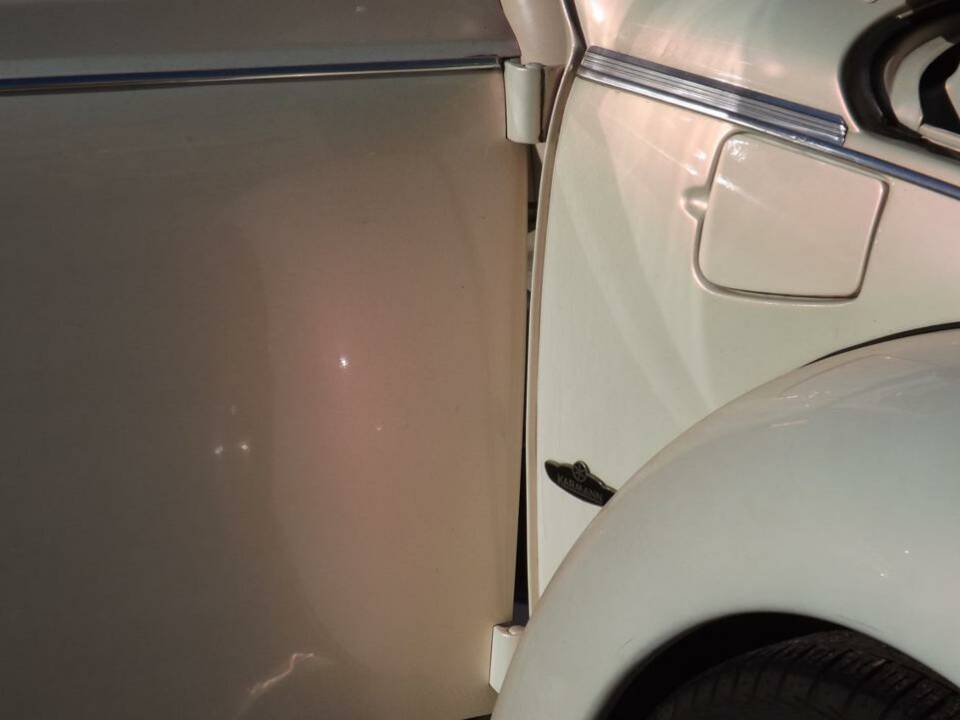 Bild 22/50 von Volkswagen Käfer 1303 LS (1973)