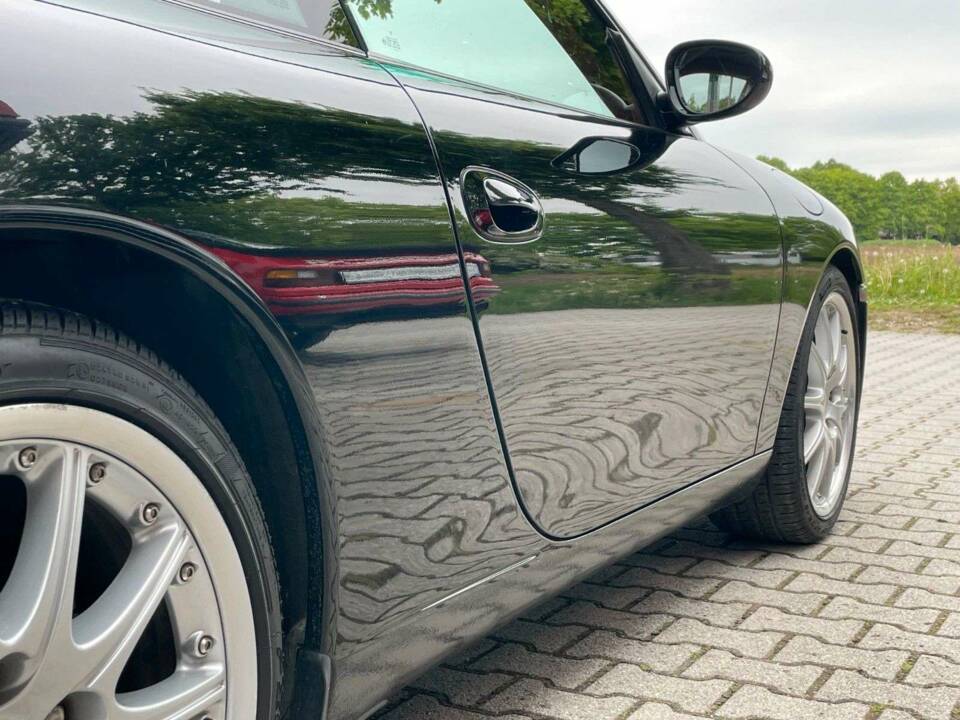 Imagen 8/20 de Porsche 911 Carrera (2001)