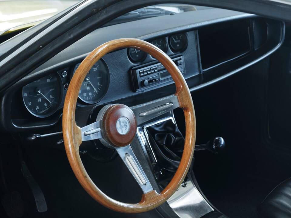 Image 38/50 of Alfa Romeo Junior Zagato GT 1600 (1974)