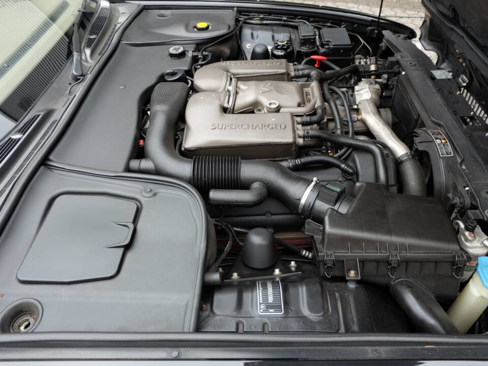 Image 60/60 de Daimler Super V8 (2000)