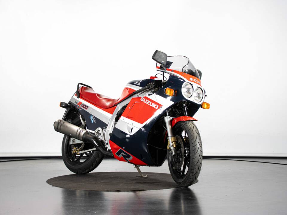 Immagine 6/50 di Suzuki GSX-R 1100 (1986)