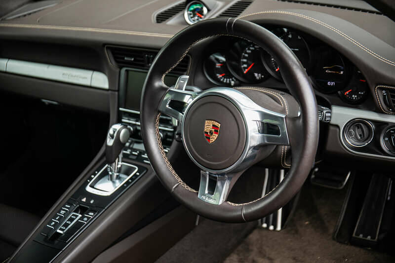 Image 17/50 of Porsche 911 Classic Club Coupé (2013)