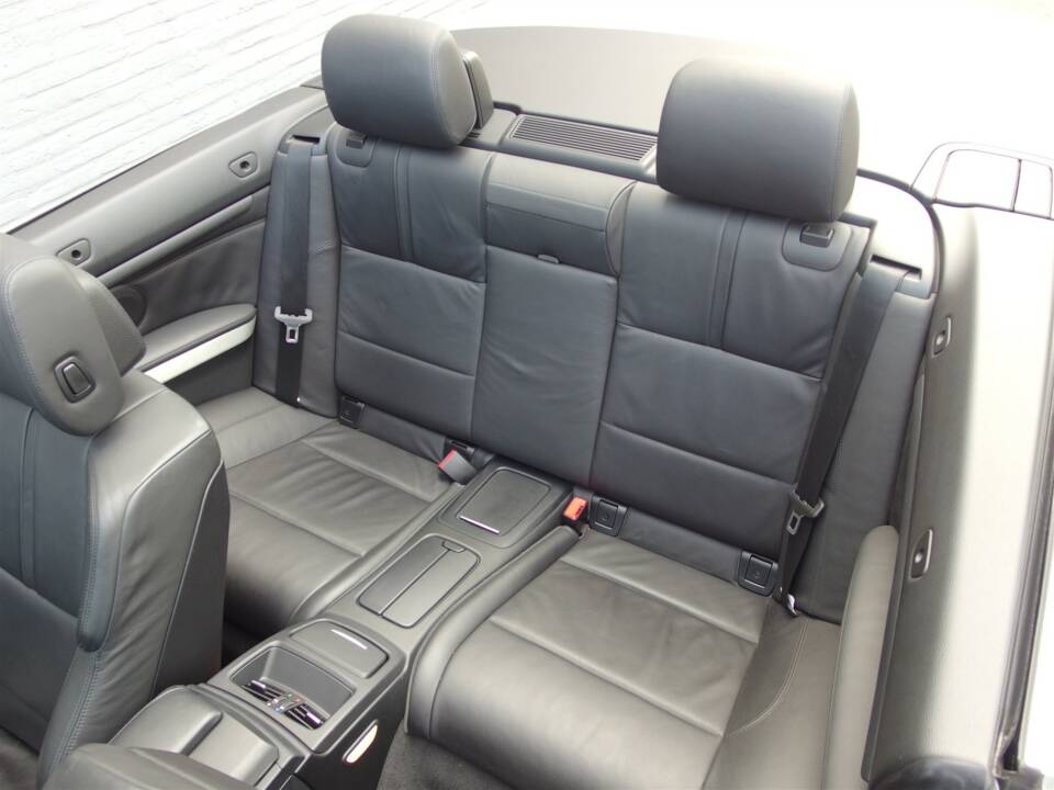 Image 63/98 de BMW M3 (2011)