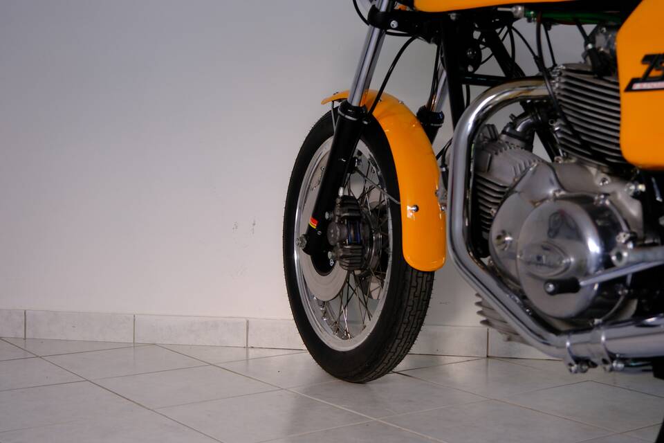 Afbeelding 70/96 van Ducati 750 Sport (1974)