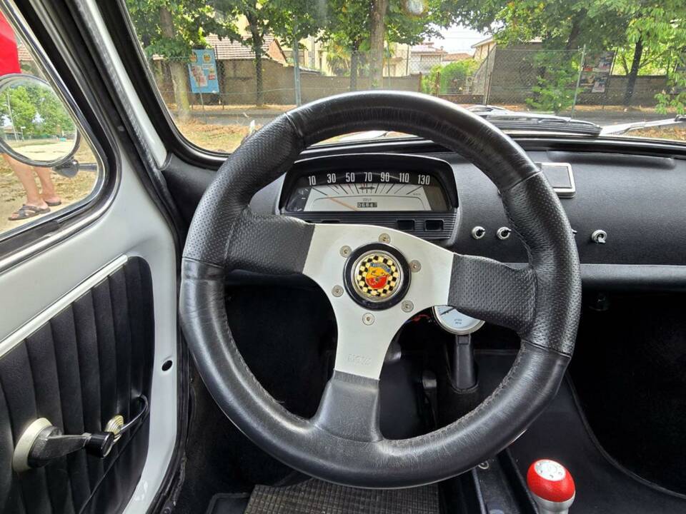 Bild 13/50 von FIAT 500 L (1972)