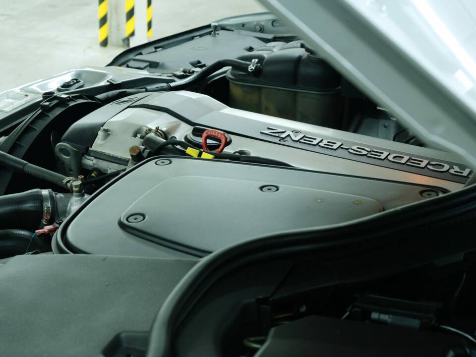 Bild 21/50 von Mercedes-Benz 300 SE (1992)