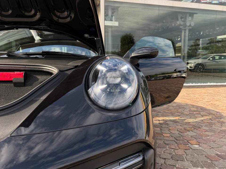 Bild 27/27 von Porsche 911 Turbo S (2020)