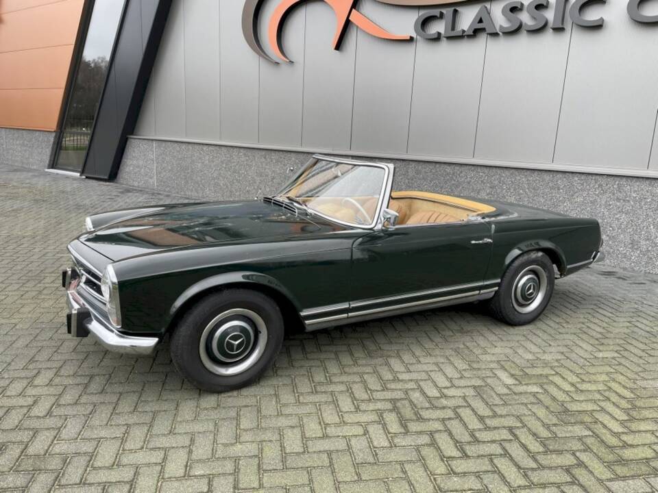 Imagen 3/36 de Mercedes-Benz 230 SL (1966)