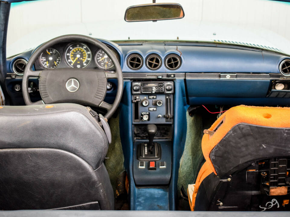 Image 29/47 of Mercedes-Benz 450 SL (1973)