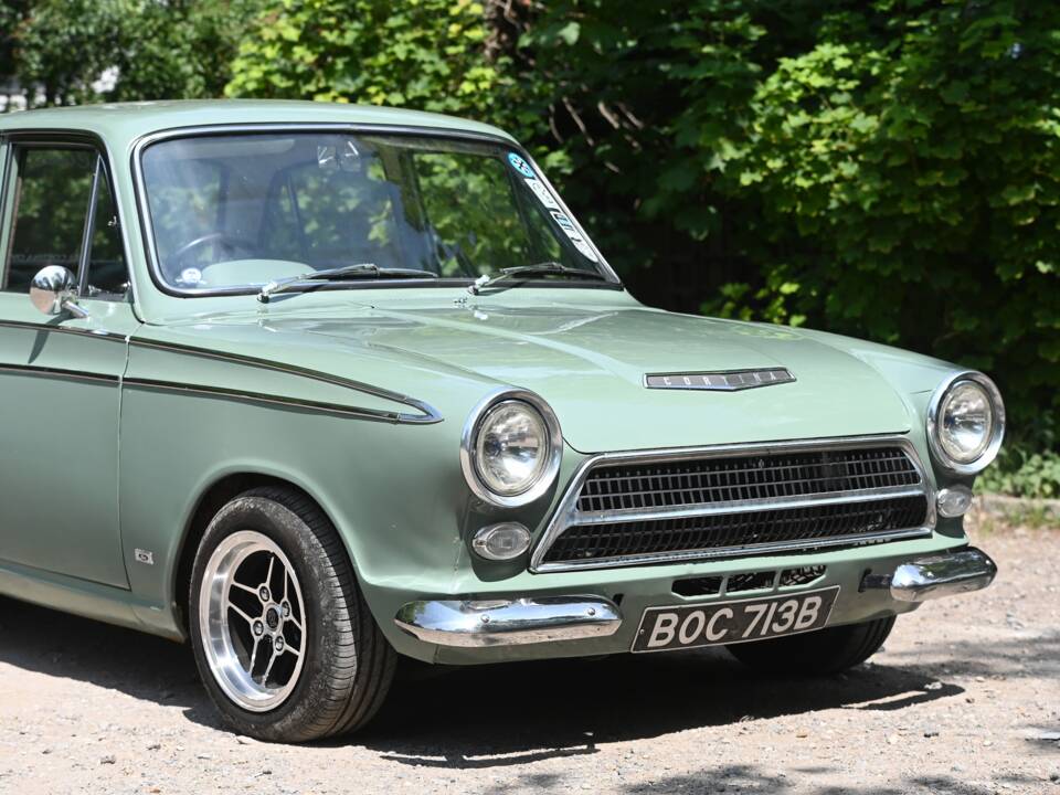 Immagine 10/18 di Ford Cortina GT (1964)