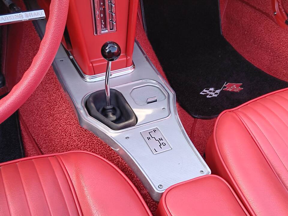 Image 31/35 of Chevrolet Corvette Sting Ray (1963)