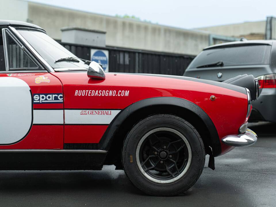 Imagen 30/50 de FIAT 124 Sport Coupe (1974)