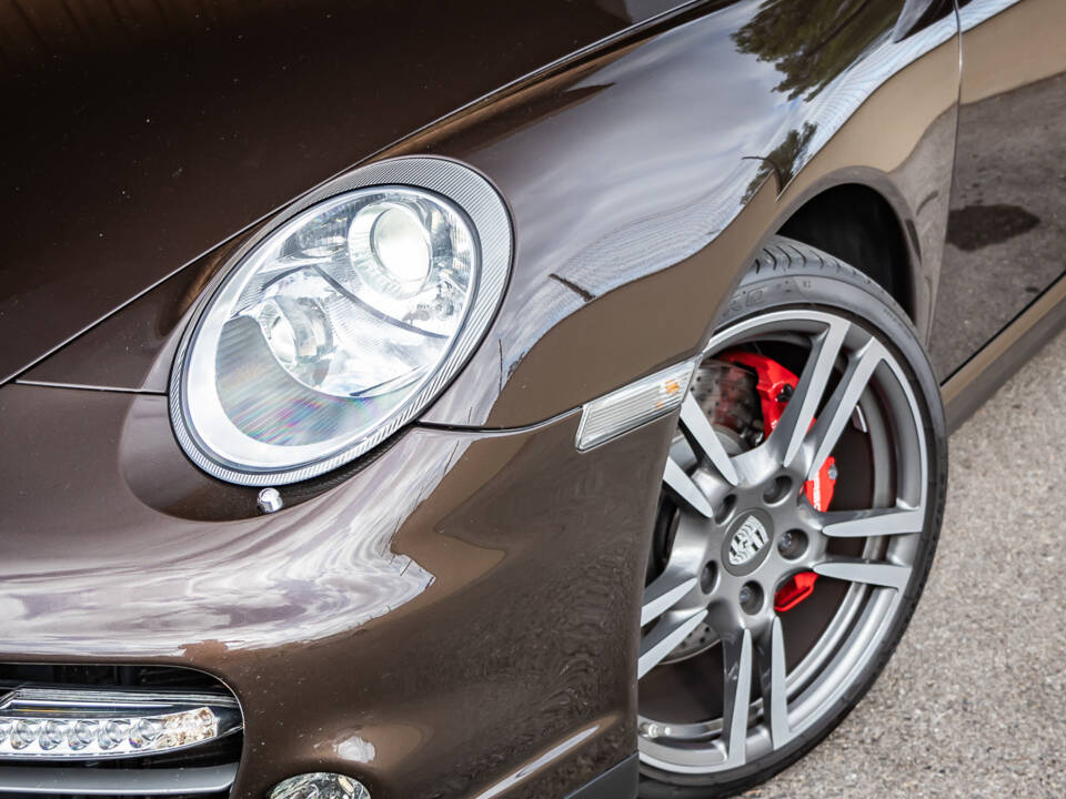 Image 2/50 of Porsche 911 Turbo (2009)