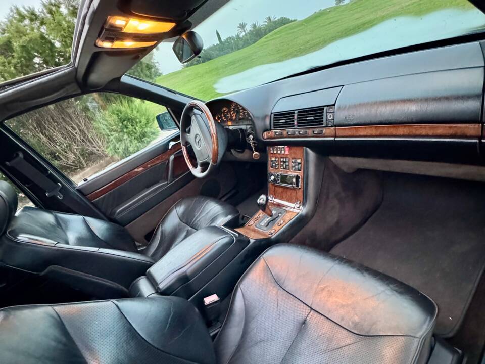 Bild 14/37 von Mercedes-Benz S 320 (1994)