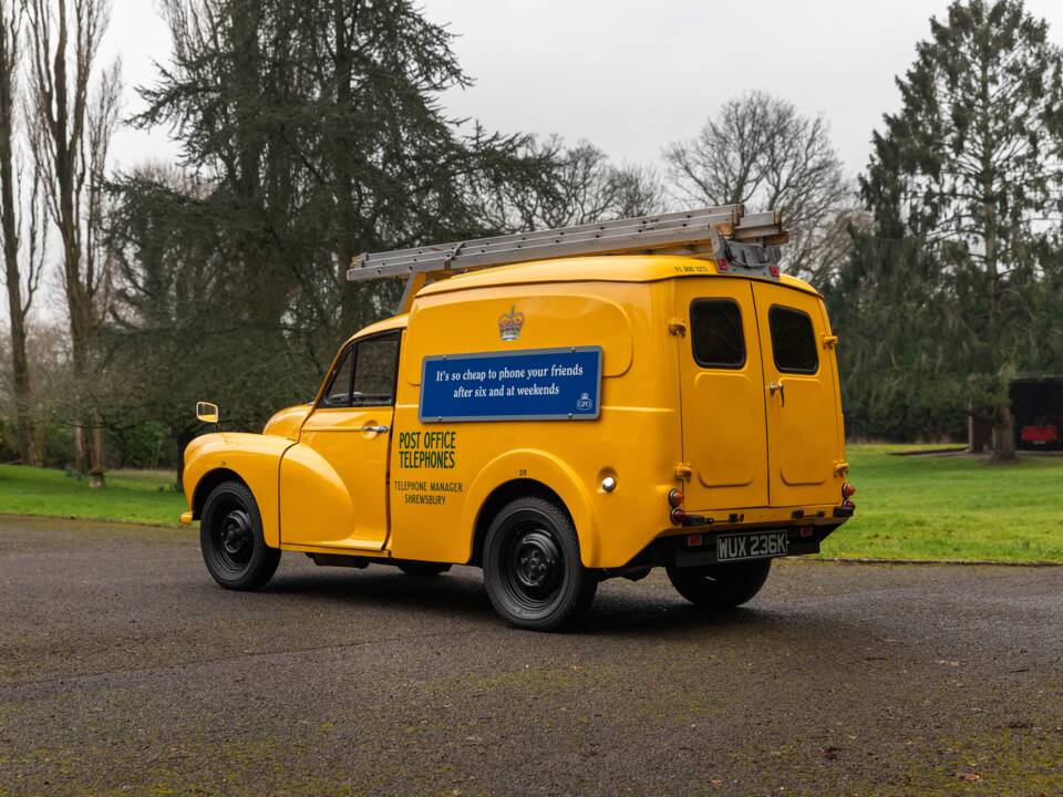 Image 23/50 of Morris Minor Van (1971)