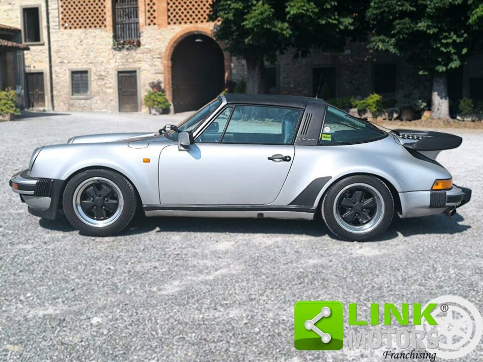 Afbeelding 3/10 van Porsche 911 Carrera 3.2 (1986)