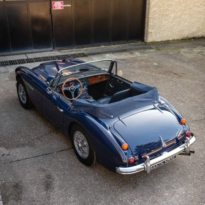 Image 11/17 de Austin-Healey 3000 Mk III (BJ8) (1967)