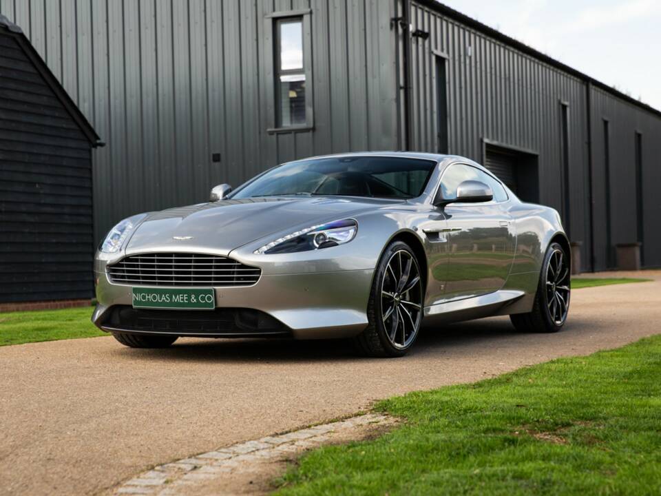 Image 48/50 of Aston Martin DB 9 GT (2015)