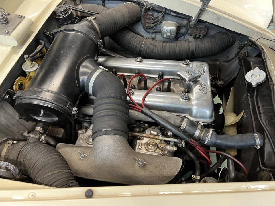 Image 23/24 of Alfa Romeo Giulietta Sprint Veloce (1959)