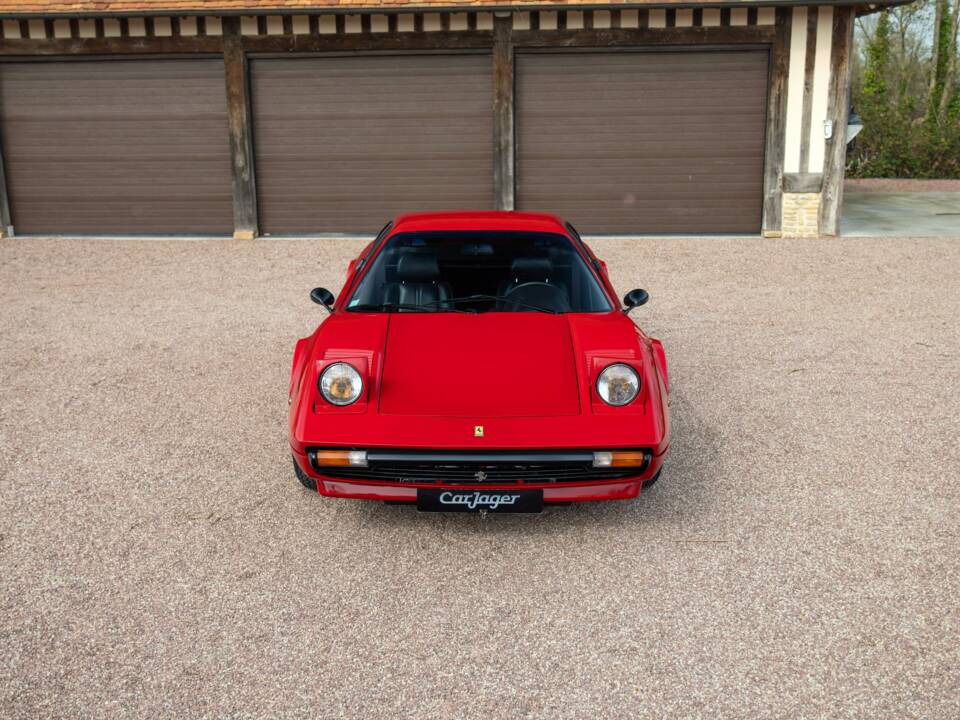 Image 25/42 of Ferrari 308 GTB (1976)