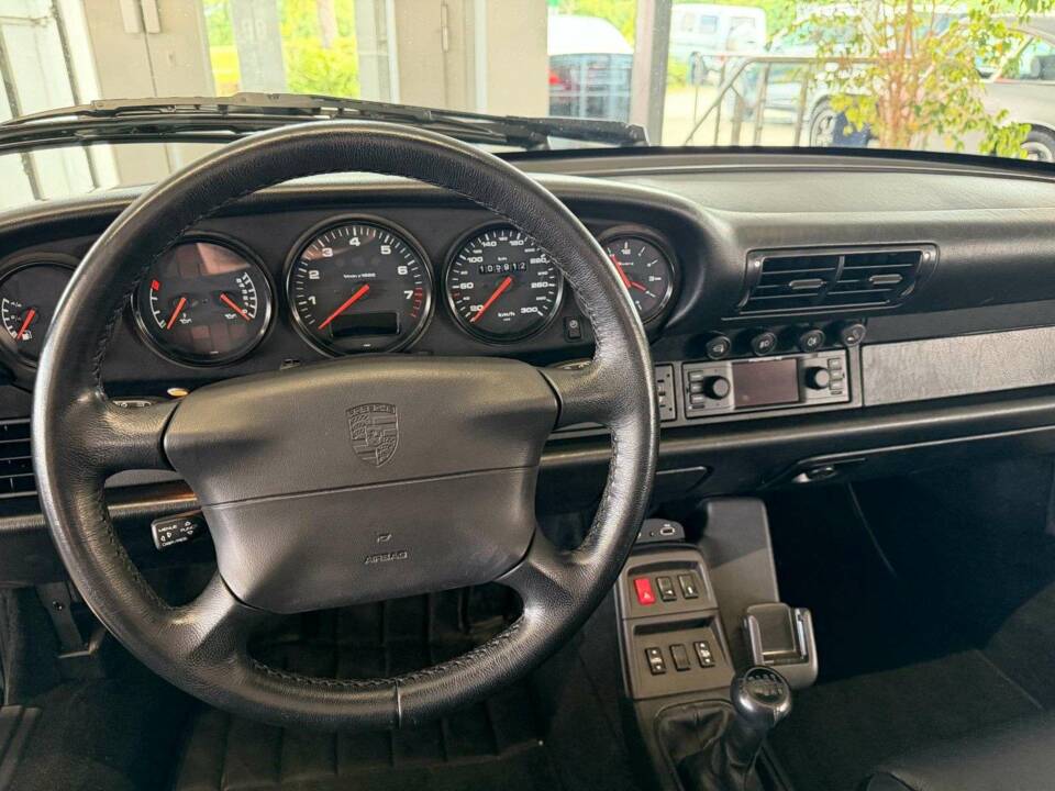 Image 39/39 of Porsche 911 Carrera (1997)