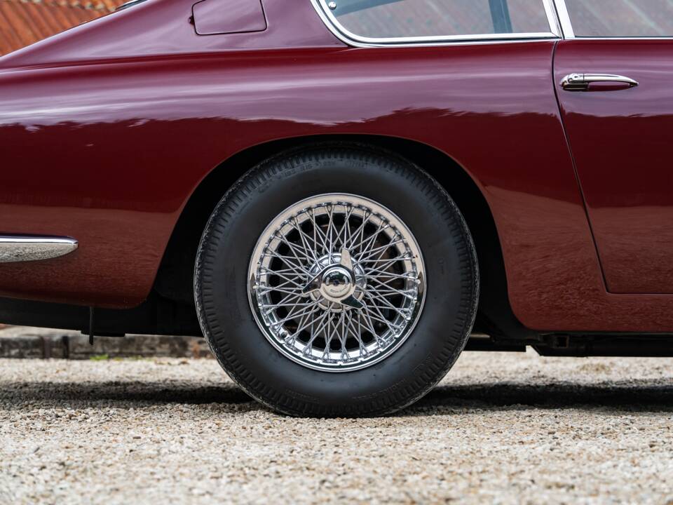 Bild 39/39 von Aston Martin DB 6 (1967)