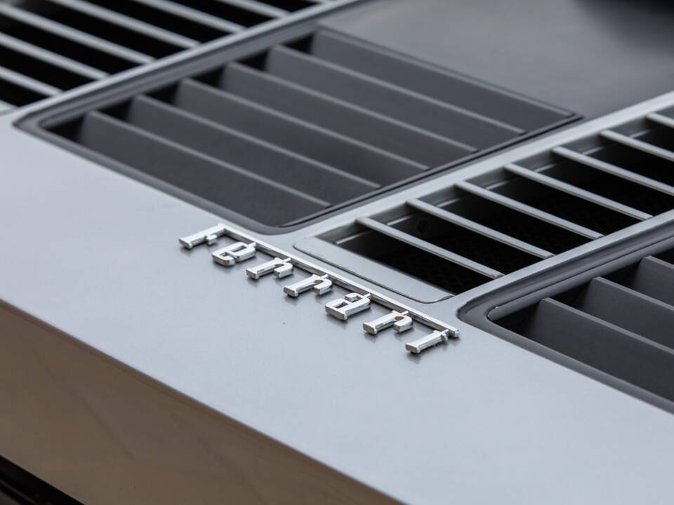 Afbeelding 43/50 van Ferrari 512 BBi (1982)