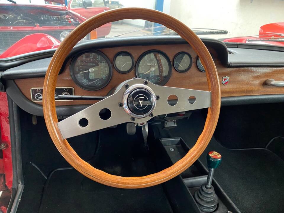 Afbeelding 11/50 van FIAT 850 Moretti Sportiva SS (1966)