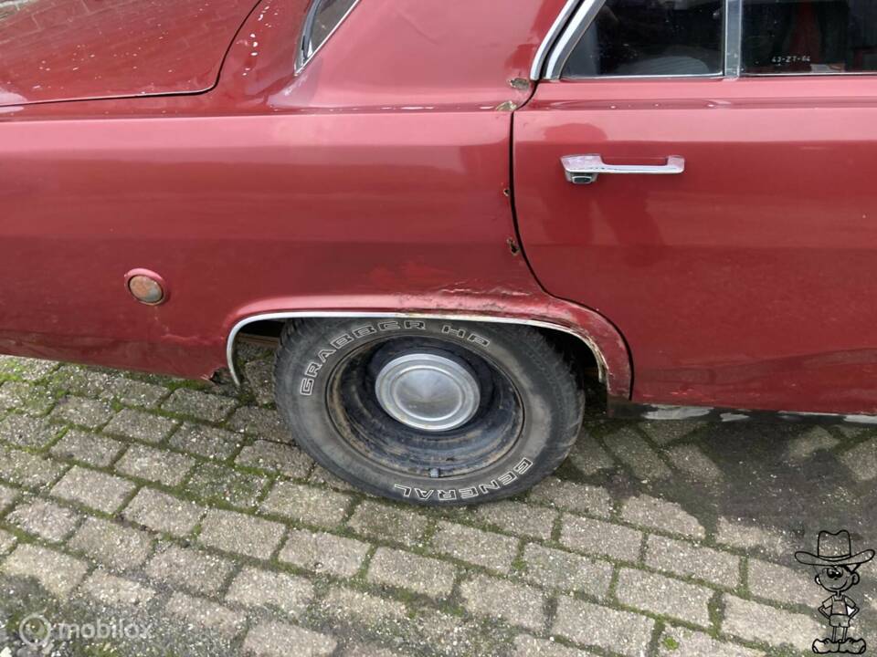 Immagine 24/39 di Plymouth Valiant 3.7 L (1968)