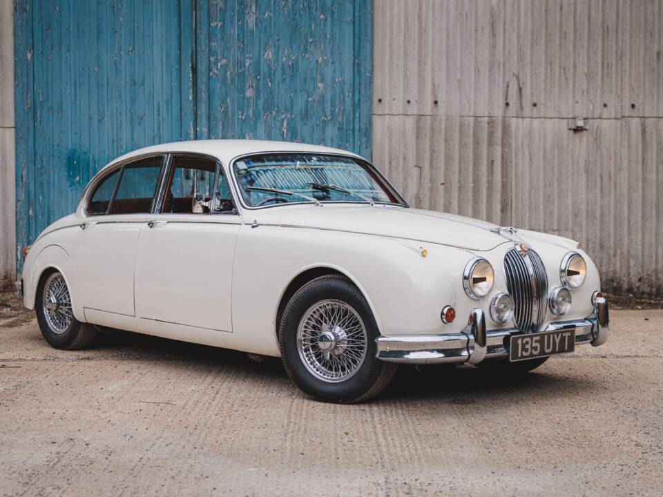 Immagine 37/50 di Jaguar Mk II 3.8 (1960)