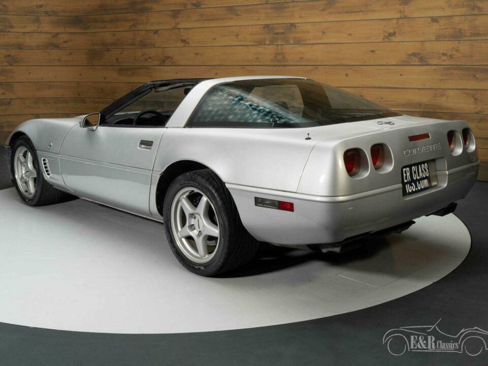Image 7/19 of Chevrolet Corvette Collector Edition Convertible (1996)