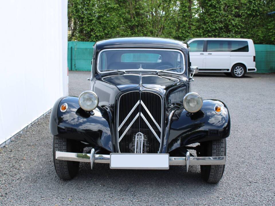 Afbeelding 6/51 van Citroën Traction Avant 11 Familiale (1955)