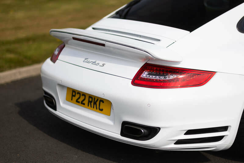 Afbeelding 44/50 van Porsche 911 Turbo S (2006)