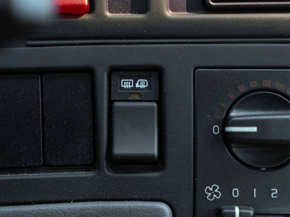 Obraz 29/48 pojazdu Volvo 850 2.0 20V (1992)