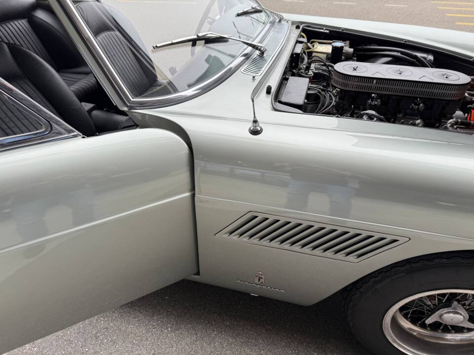 Image 26/26 of Ferrari 250 GT 2+2 (1962)