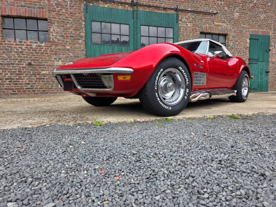 Image 26/71 of Chevrolet Corvette Stingray (1971)