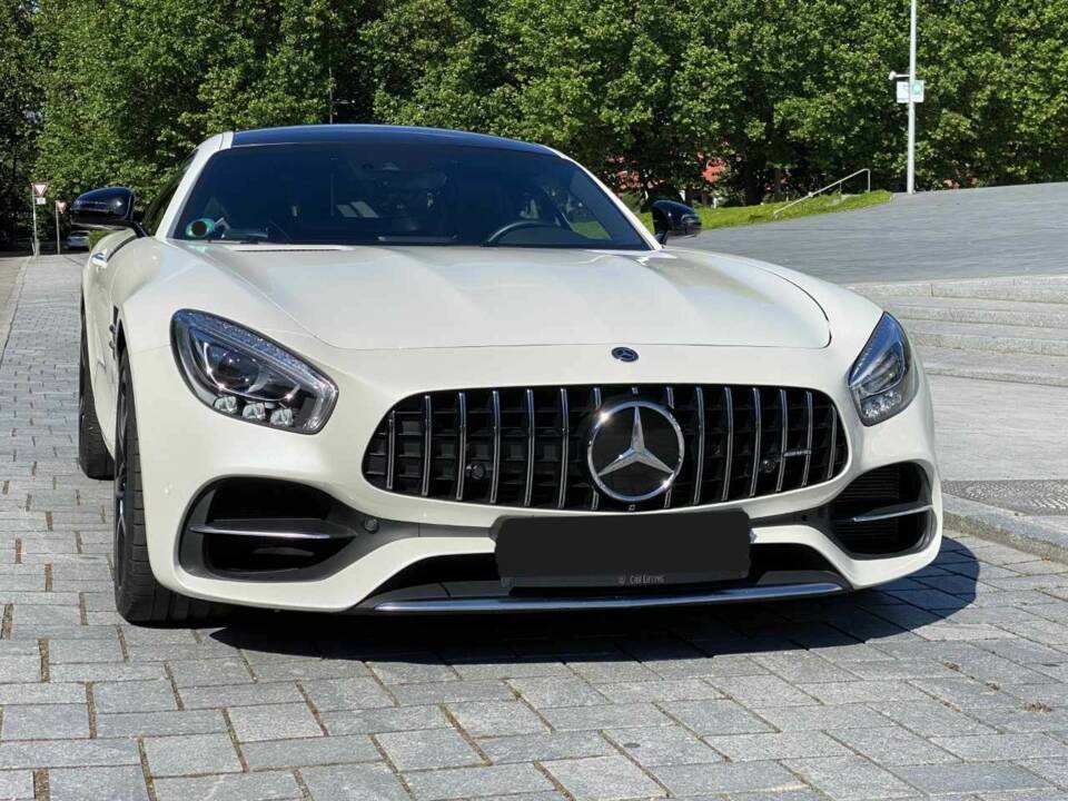 Image 4/34 de Mercedes-AMG GT-S (2018)