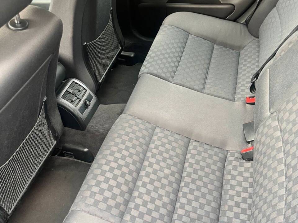 Afbeelding 5/7 van Audi A6 2.5 TDI allroad quattro (2003)
